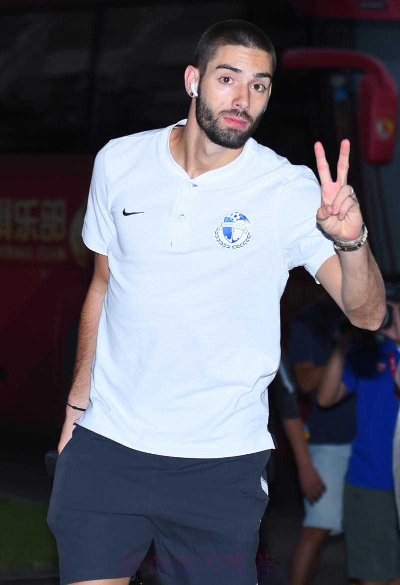 卡拉斯科获欧洲球队报价,正与利雅得青年商讨未来 卡拉斯科获欧洲球队报价,正与利雅得青年商讨未来